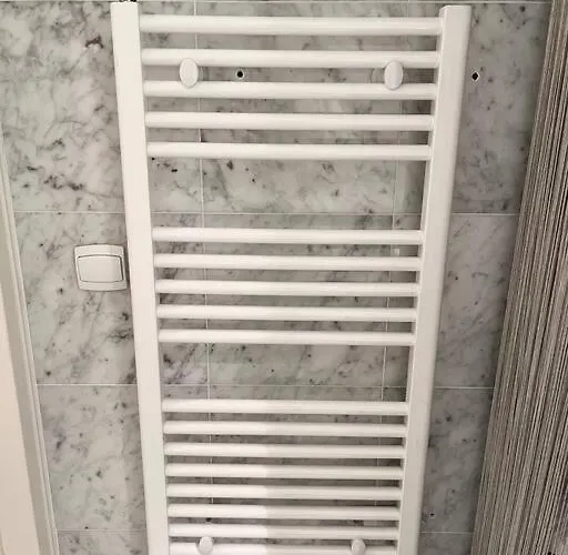 Modern W Terrace 250m From & Pool Apartament